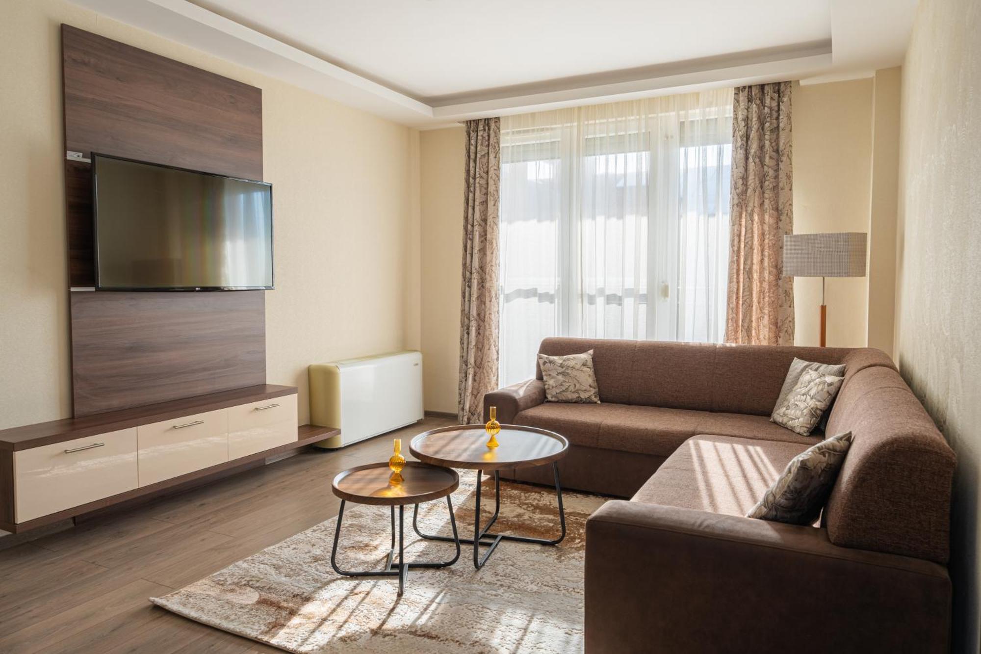 Solaris Apartman&Resort Cserkeszőlő Екстериор снимка