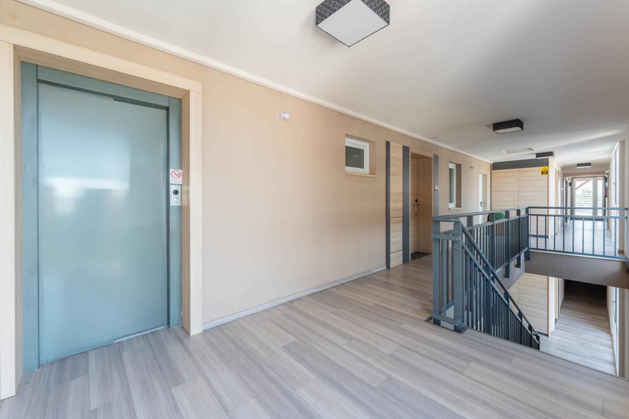 Solaris Apartman&Resort Cserkeszőlő Екстериор снимка