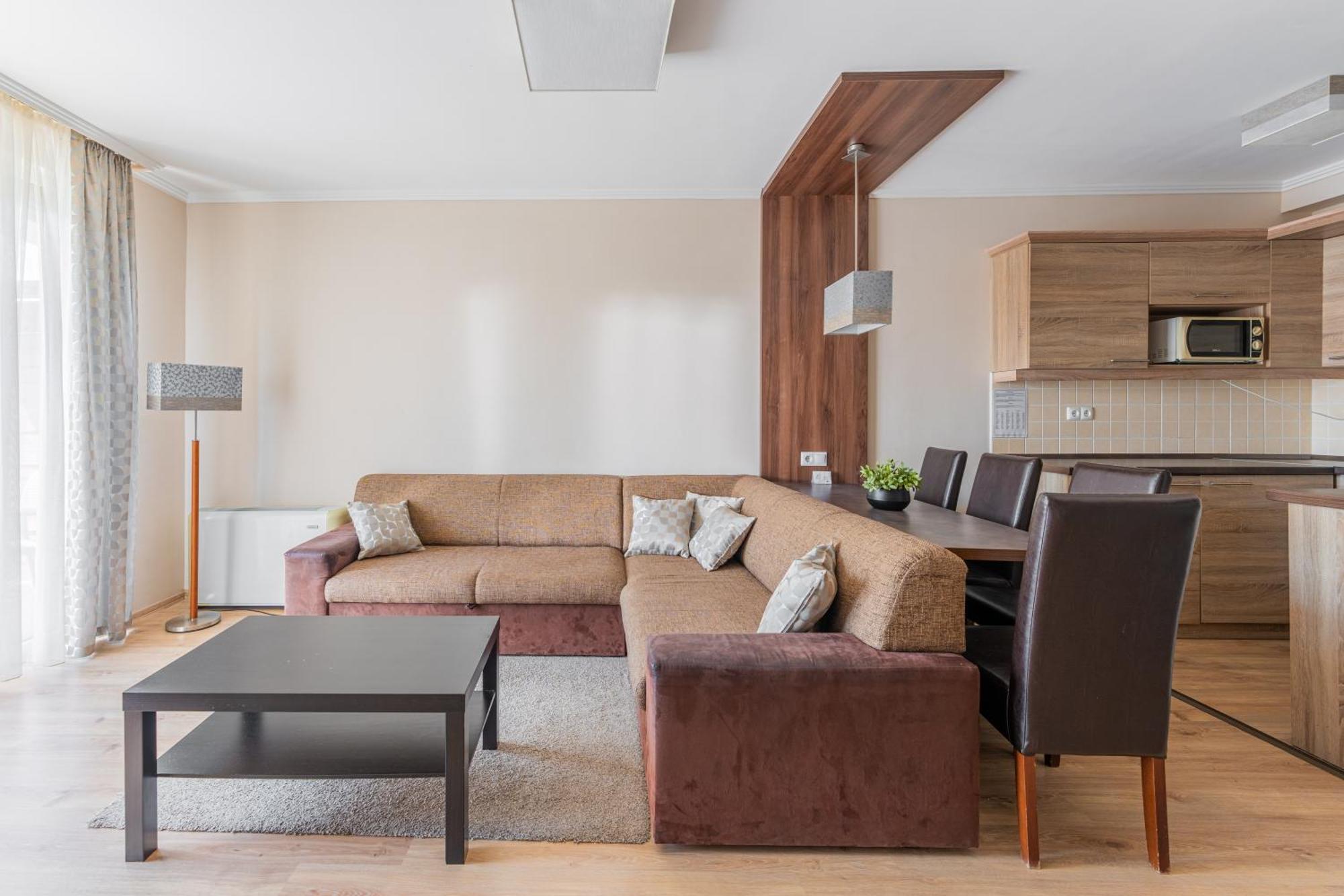 Solaris Apartman&Resort Cserkeszőlő Екстериор снимка